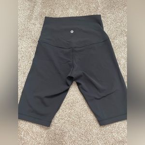 Lululemon Align Shorts 10” Size 6